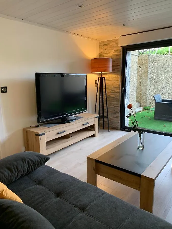 Joli Loft Dans Villa A Cornas 0*,  France